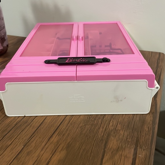 2018 ultimate barbie closet - Picture 6 of 6